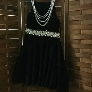 Trixxi mini dress 👗. Like new.